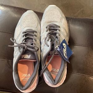 Fila shoes- memory foam